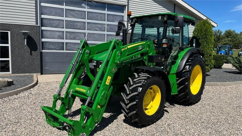 John Deere 5115M Med frontlæsser, som ny - Traktor: 2 kép. John Deere 5115M Med frontlæsser, som ny - Traktor: 2 kép.