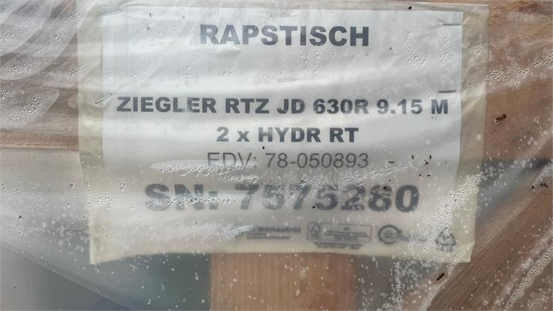 John Deere 9150mm bord til John Deere 630R skærebord. Raps fo - Kombájn: 2 kép. John Deere 9150mm bord til John Deere 630R skærebord. Raps fo - Kombájn: 2 kép.