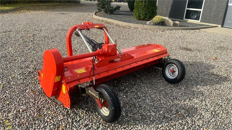 Fűkasza Kuhn VKM 240 Meget velholdt og ikke meget brugt slaglek: 7 kép.