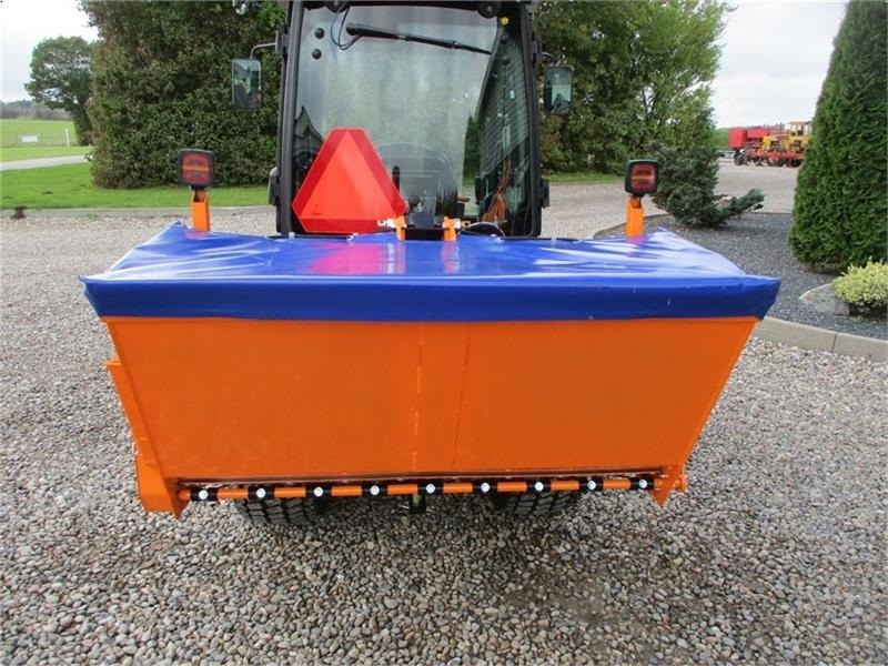 Limas SSP160 Selvlæssende og med lys - Homok-/ Sószóró - Többcélú/ Speciális jármű: 5 kép. Limas SSP160 Selvlæssende og med lys - Homok-/ Sószóró - Többcélú/ Speciális jármű: 5 kép.