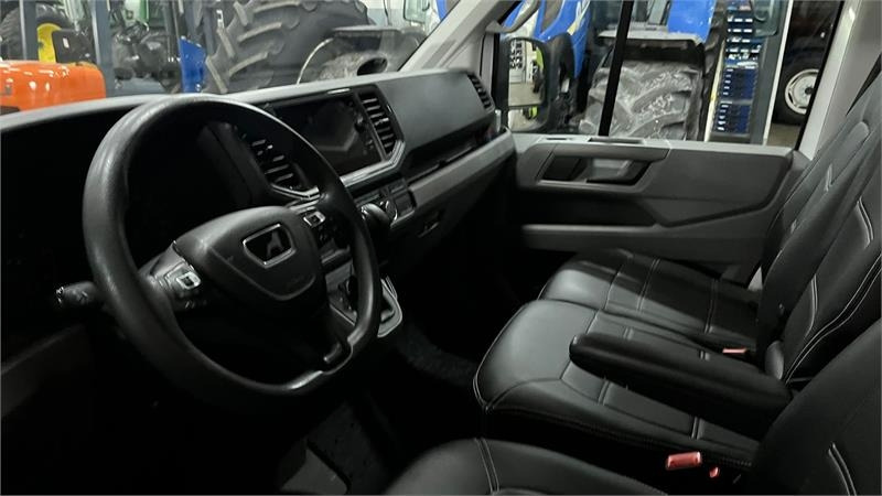 MAN TGE 177HK MAN TGE med Box kasse og 750kg Z-lift - Furgon: 3 kép. MAN TGE 177HK MAN TGE med Box kasse og 750kg Z-lift - Furgon: 3 kép.