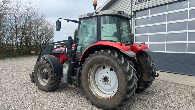 Massey Ferguson 6480 Dyna 4 Med frontlift og frontlæsser - Traktor: 3 kép. Massey Ferguson 6480 Dyna 4 Med frontlift og frontlæsser - Traktor: 3 kép.