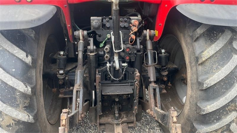 Massey Ferguson 6480 Dyna 4 Med frontlift og frontlæsser - Traktor: 5 kép. Massey Ferguson 6480 Dyna 4 Med frontlift og frontlæsser - Traktor: 5 kép.