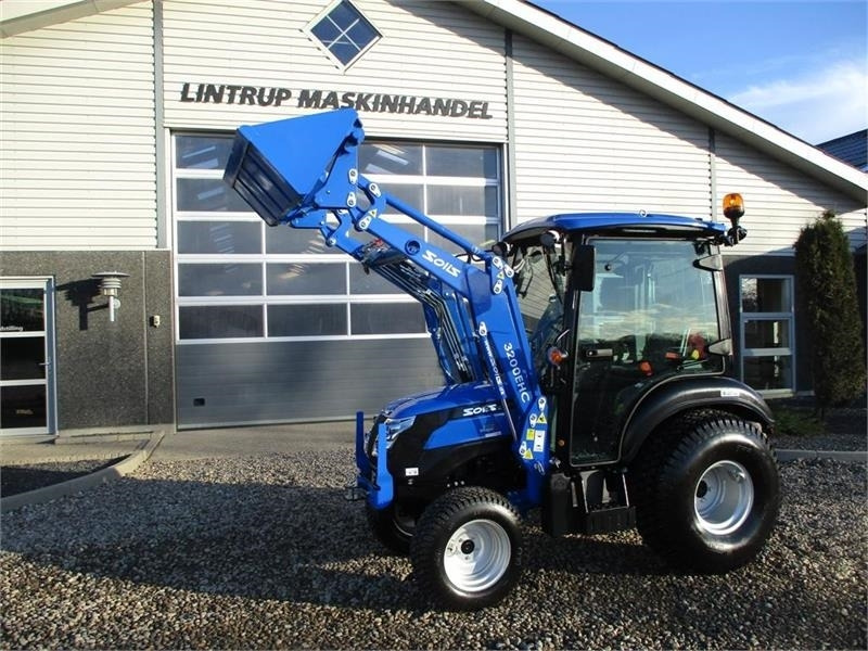 Traktor Solis 26 HST Med kabine, Turf hjul og frontlæsser.: 9 kép.