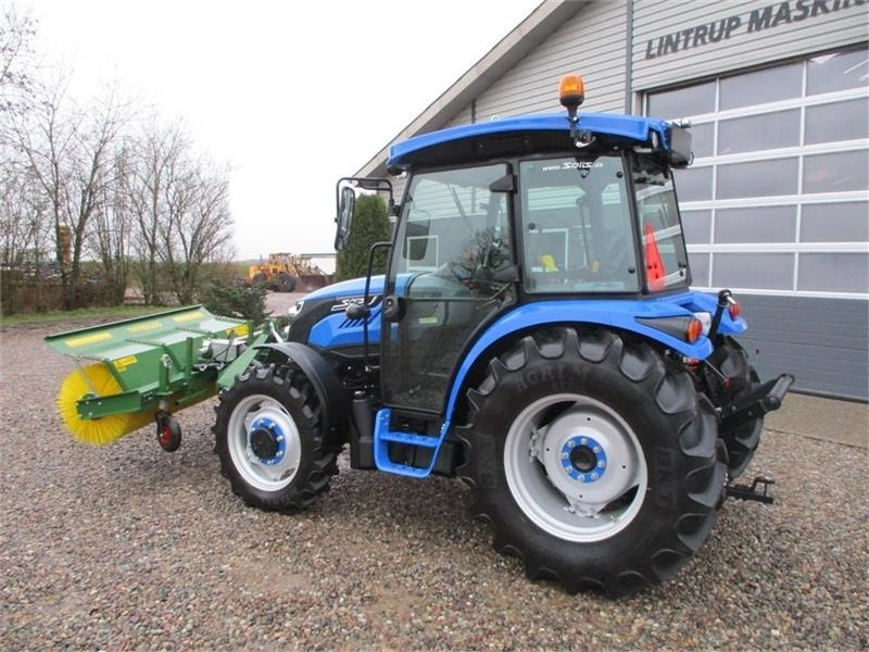 Solis 60 Med frontlift, frontPTO og Thyregod kost - Traktor: 3 kép. Solis 60 Med frontlift, frontPTO og Thyregod kost - Traktor: 3 kép.