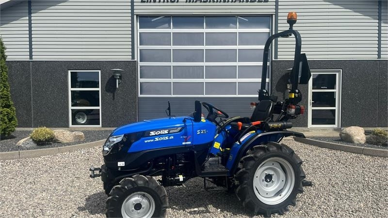 Solis S26 6+2 gearmaskine med servostyring - Kommunális traktor: 1 kép. Solis S26 6+2 gearmaskine med servostyring - Kommunális traktor: 1 kép.