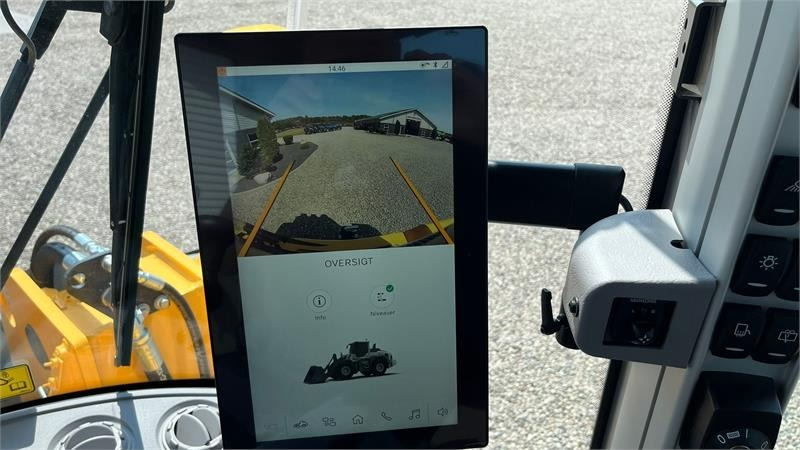 Gumikerekes homlokrakodó Volvo L90H H2 AGRICULTURE Dansk-maskine, Co-Pilot, LANG-: 13 kép. Gumikerekes homlokrakodó Volvo L90H H2 AGRICULTURE Dansk-maskine, Co-Pilot, LANG-: 13 kép.