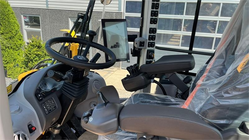 Gumikerekes homlokrakodó Volvo L90H H2 AGRICULTURE Dansk-maskine, Co-Pilot, LANG-: 11 kép. Gumikerekes homlokrakodó Volvo L90H H2 AGRICULTURE Dansk-maskine, Co-Pilot, LANG-: 11 kép.