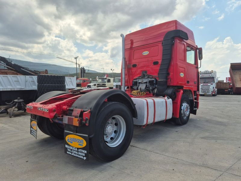 Volvo F 16.485 Volvo F16 Globetrotter 4X2 - Nyergesvontató: 3 kép. Volvo F 16.485 Volvo F16 Globetrotter 4X2 - Nyergesvontató: 3 kép.