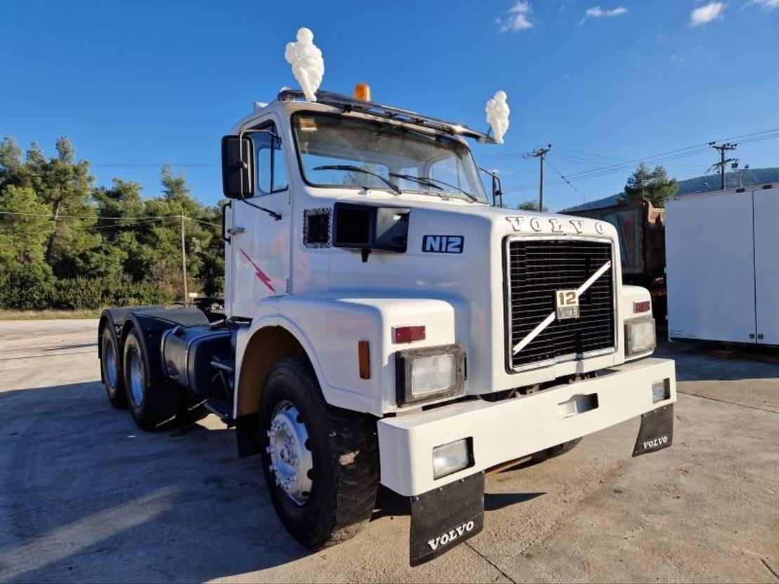 Volvo N 12 VOLVO N12 (6X4) - Nyergesvontató: 1 kép. Volvo N 12 VOLVO N12 (6X4) - Nyergesvontató: 1 kép.