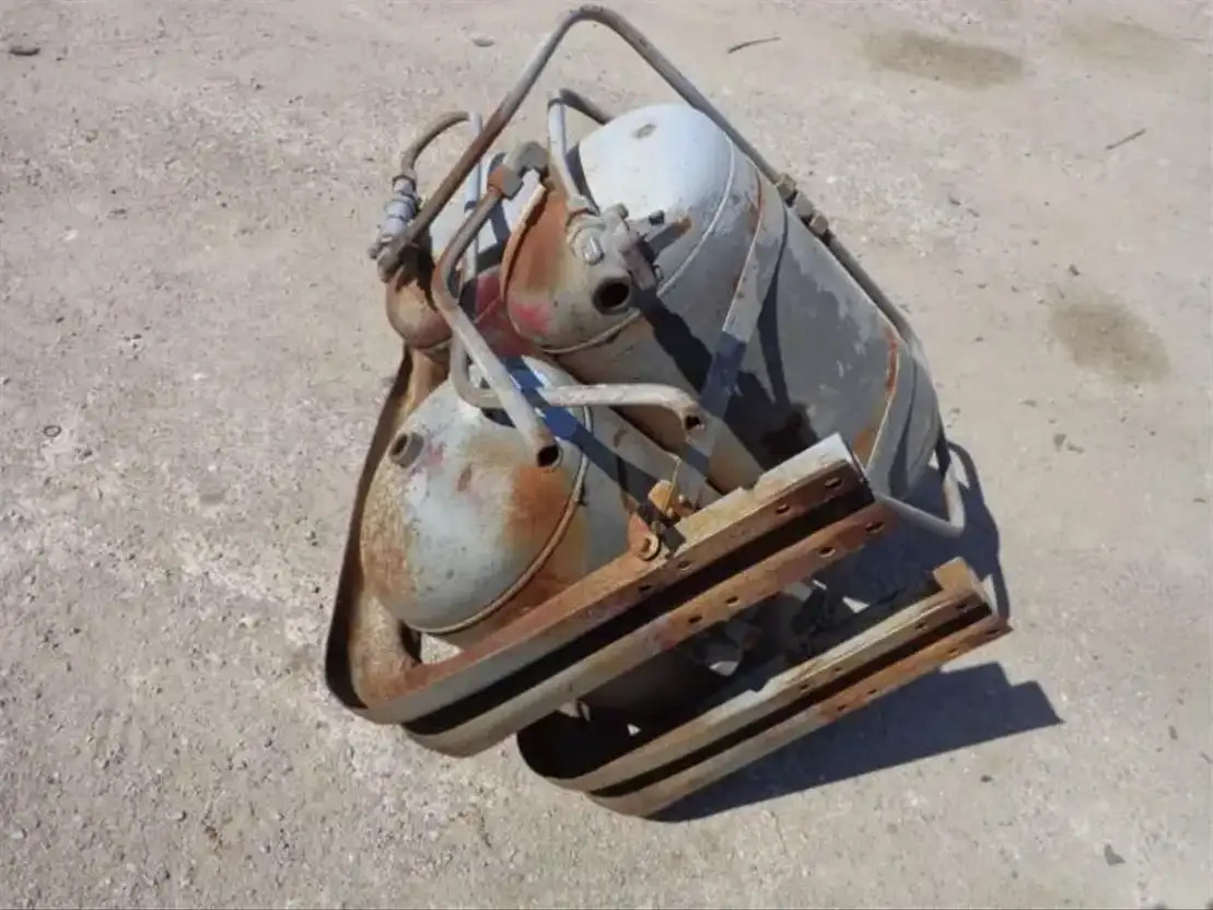 Volvo Airtanks From Volvo F88-F89  lízing Volvo Airtanks From Volvo F88-F89: 7 kép.