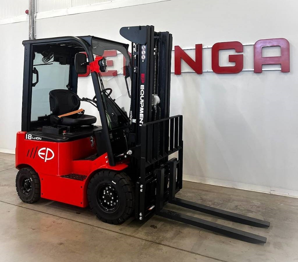 EP EQUIPMENT EFL181 - Anyagmozgató gép: 1 kép. EP EQUIPMENT EFL181 - Anyagmozgató gép: 1 kép.