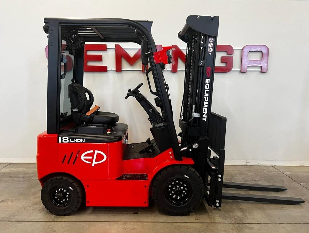 EP EQUIPMENT EFL181 - Anyagmozgató gép: 3 kép. EP EQUIPMENT EFL181 - Anyagmozgató gép: 3 kép.