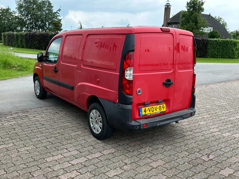 Fiat Doblò 1.9 JTD LANG Airco/Klima schuifdeur EXPORT! - Kis furgon: 4 kép. Fiat Doblò 1.9 JTD LANG Airco/Klima schuifdeur EXPORT! - Kis furgon: 4 kép.