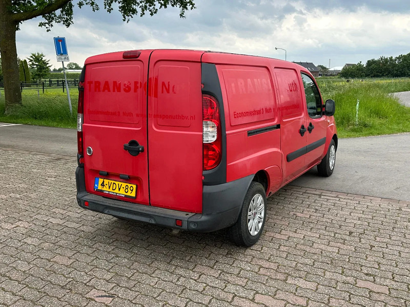 Fiat Doblò 1.9 JTD LANG Airco/Klima schuifdeur EXPORT! - Kis furgon: 5 kép. Fiat Doblò 1.9 JTD LANG Airco/Klima schuifdeur EXPORT! - Kis furgon: 5 kép.