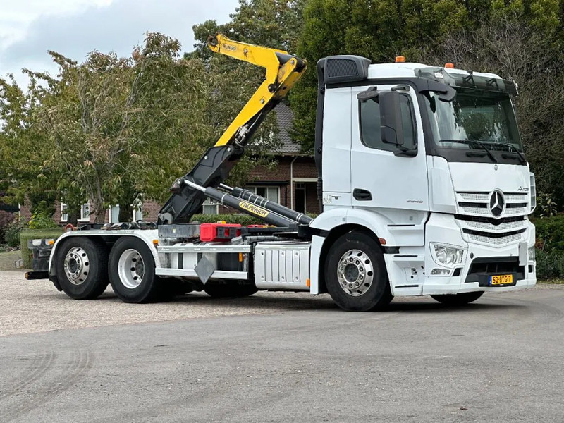 Mercedes-Benz Antos 2545!!EUR6 HAAK/ABROLLKIPPER!!KNICKARM!! - Horgos rakodó teherautó: 3 kép. Mercedes-Benz Antos 2545!!EUR6 HAAK/ABROLLKIPPER!!KNICKARM!! - Horgos rakodó teherautó: 3 kép.