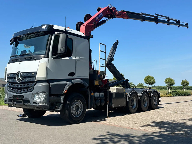 Mercedes-Benz Arocs 3251 8x4 TRIPLE!!28TM KRAAN/HAAK!!EURO6!!TOP! ZERO EMISSIE 2030!! - Horgos rakodó teherautó, Darus autó: 5 kép. Mercedes-Benz Arocs 3251 8x4 TRIPLE!!28TM KRAAN/HAAK!!EURO6!!TOP! ZERO EMISSIE 2030!! - Horgos rakodó teherautó, Darus autó: 5 kép.