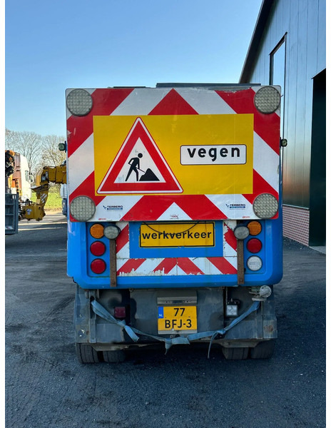 Ravo 580 VEEGMACHINE/SWEEPER!! - Utcaseprő gép: 4 kép. Ravo 580 VEEGMACHINE/SWEEPER!! - Utcaseprő gép: 4 kép.