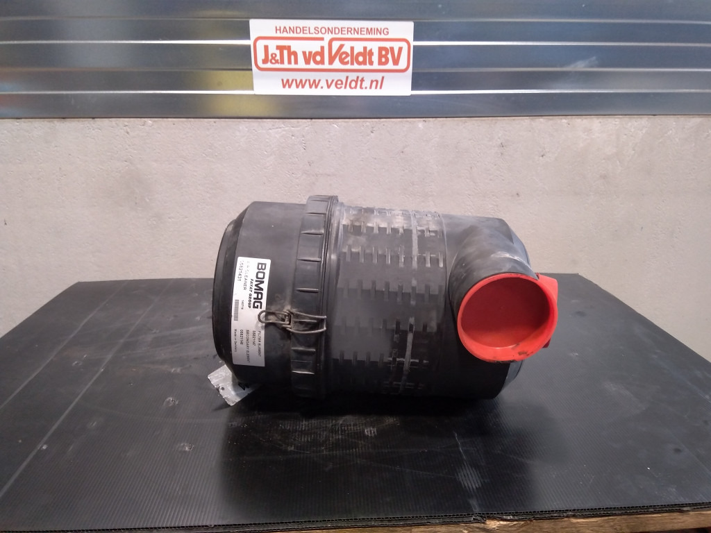 Bomag 05821431 - - Levegőszűrő - Építőipari gépek: 1 kép. Bomag 05821431 - - Levegőszűrő - Építőipari gépek: 1 kép.