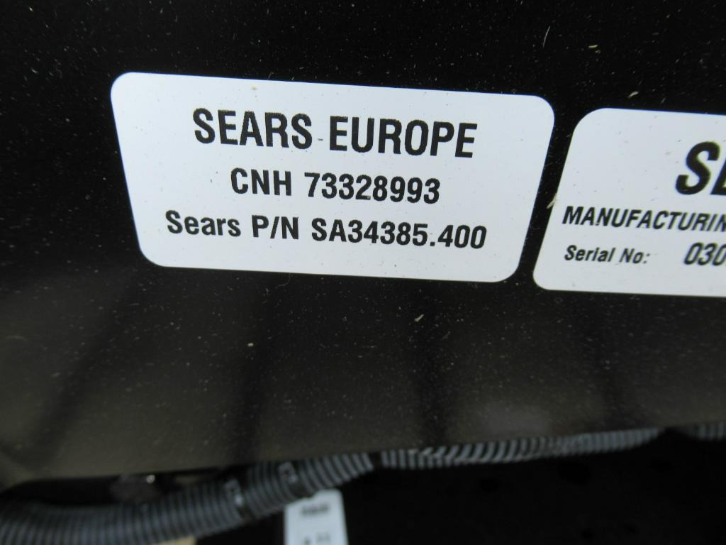 CNH 737328993 - - Ülés - Építőipari gépek: 4 kép. CNH 737328993 - - Ülés - Építőipari gépek: 4 kép.