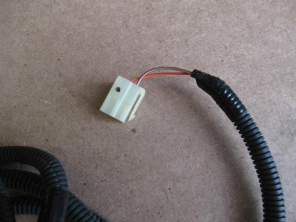 CNH KAR1434 - - Kábel/ Kábelkorbácso - Építőipari gépek: 3 kép. CNH KAR1434 - - Kábel/ Kábelkorbácso - Építőipari gépek: 3 kép.