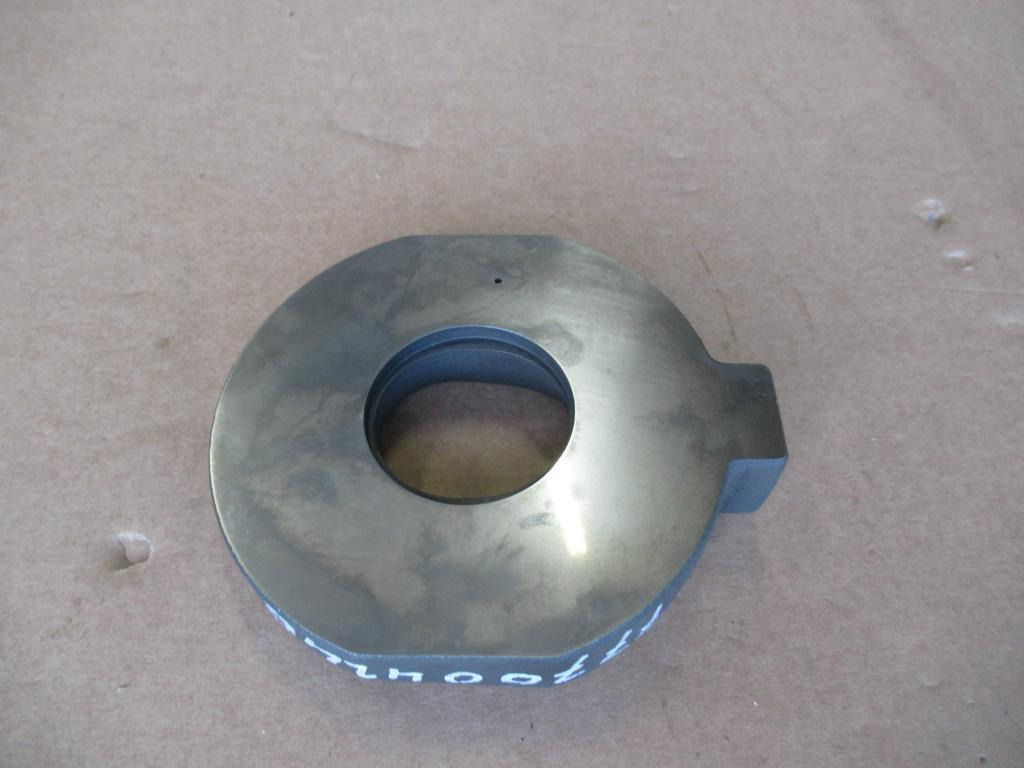 CNH YT10V00003R200 - - Olajszivattyú - Építőipari gépek: 2 kép. CNH YT10V00003R200 - - Olajszivattyú - Építőipari gépek: 2 kép.