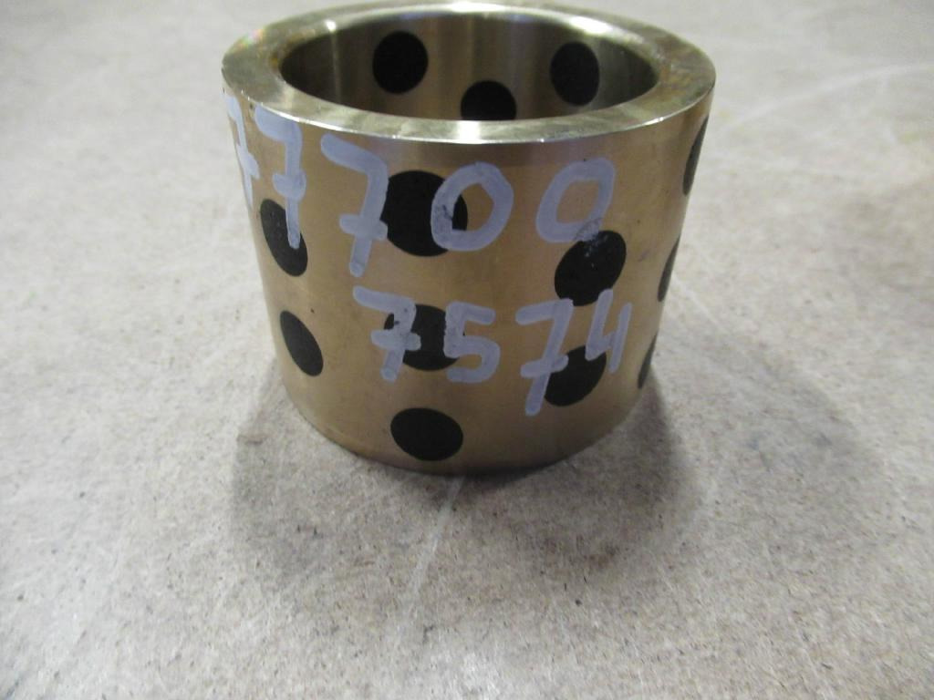 Case 169106A1 - Dugattyú/ Gyűrű/ Persely - Építőipari gépek: 3 kép. Case 169106A1 - Dugattyú/ Gyűrű/ Persely - Építőipari gépek: 3 kép.