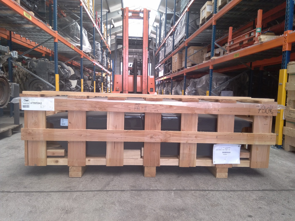 Case 47895942 - Ellensúly - Építőipari gépek: 2 kép. Case 47895942 - Ellensúly - Építőipari gépek: 2 kép.