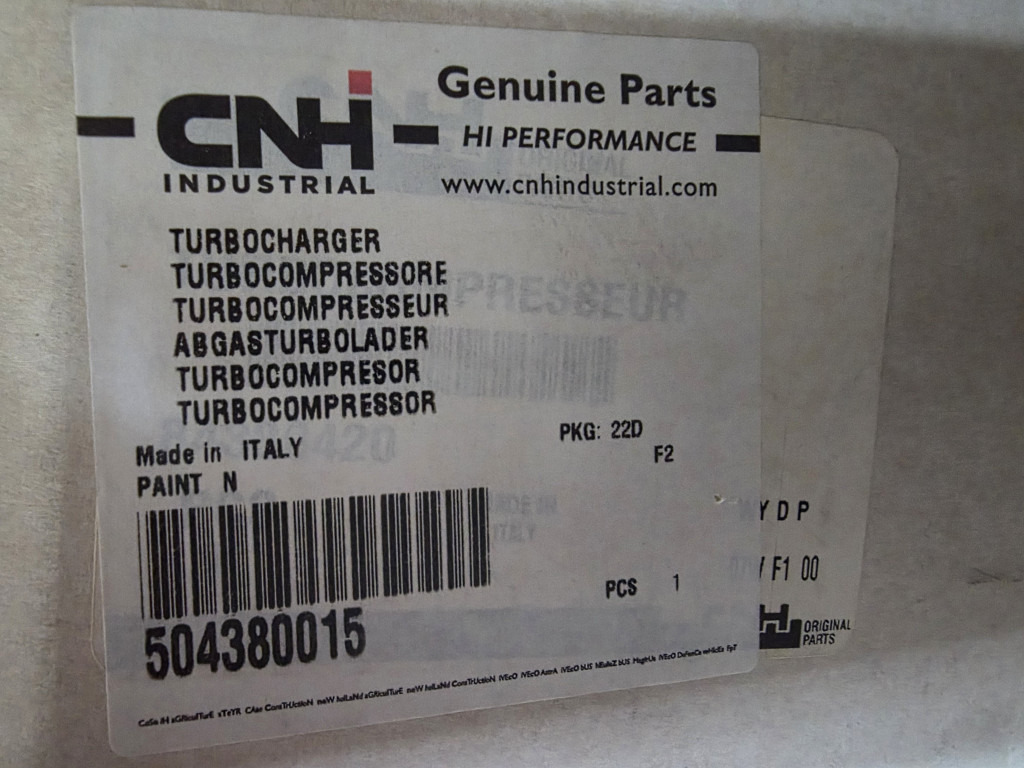 Case 504380015 - Turbó - Építőipari gépek: 4 kép. Case 504380015 - Turbó - Építőipari gépek: 4 kép.