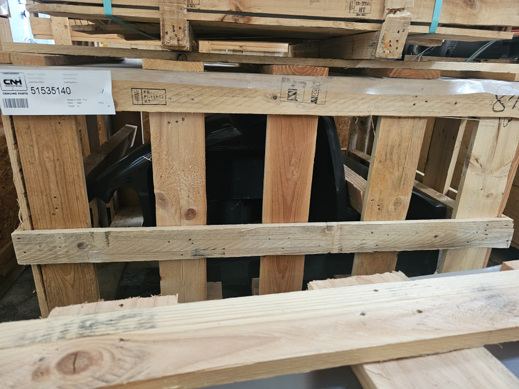 Case 51535140 - Ellensúly - Építőipari gépek: 2 kép. Case 51535140 - Ellensúly - Építőipari gépek: 2 kép.