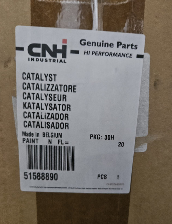 Case 51588890 - Katalizátor - Építőipari gépek: 3 kép. Case 51588890 - Katalizátor - Építőipari gépek: 3 kép.