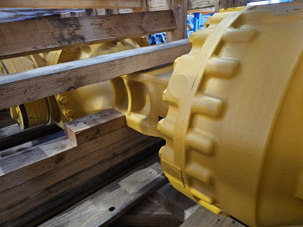 Case 84259022 - 4474055022 - Hátsó tengely - Építőipari gépek: 5 kép. Case 84259022 - 4474055022 - Hátsó tengely - Építőipari gépek: 5 kép.