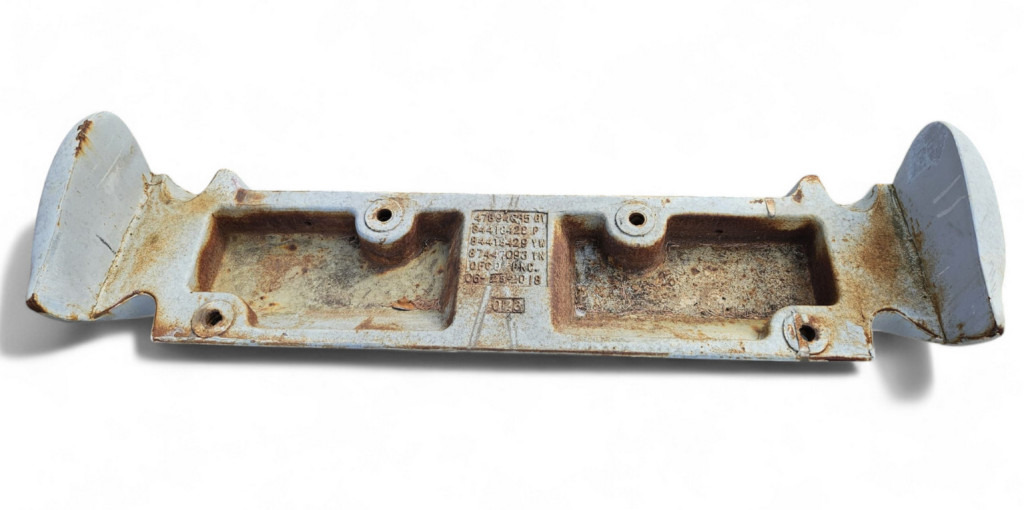 Case 87447093 - Ellensúly: 2 kép. Case 87447093 - Ellensúly: 2 kép.