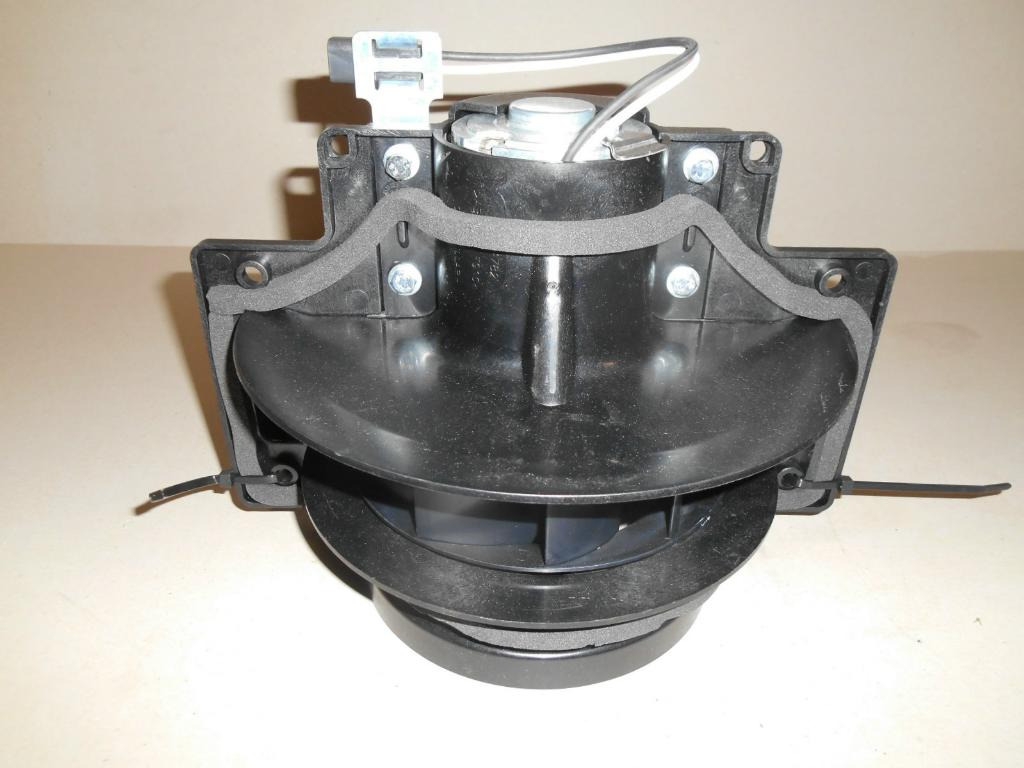 Caterpillar 1854783 - Fűtőmotor - Építőipari gépek: 2 kép. Caterpillar 1854783 - Fűtőmotor - Építőipari gépek: 2 kép.