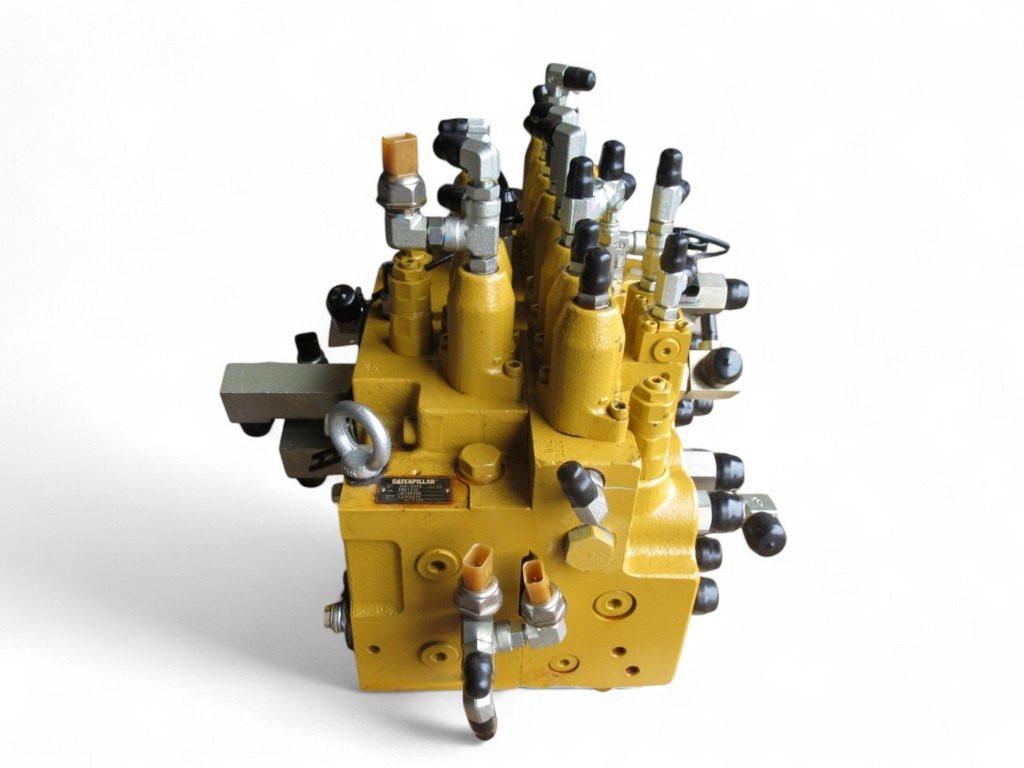 Caterpillar 3526994 - 3527037 - Hidraulikus szelep - Építőipari gépek: 4 kép. Caterpillar 3526994 - 3527037 - Hidraulikus szelep - Építőipari gépek: 4 kép.