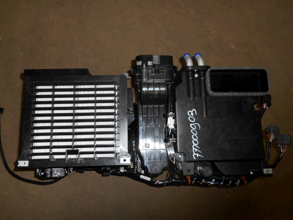 Caterpillar 3639493 - Klíma alkatrész - Építőipari gépek: 3 kép. Caterpillar 3639493 - Klíma alkatrész - Építőipari gépek: 3 kép.