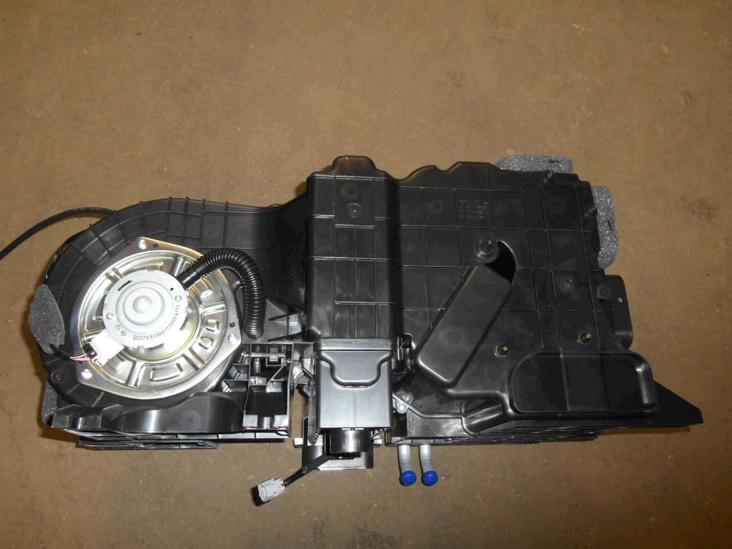 Caterpillar 3639493 - Klíma alkatrész - Építőipari gépek: 5 kép. Caterpillar 3639493 - Klíma alkatrész - Építőipari gépek: 5 kép.