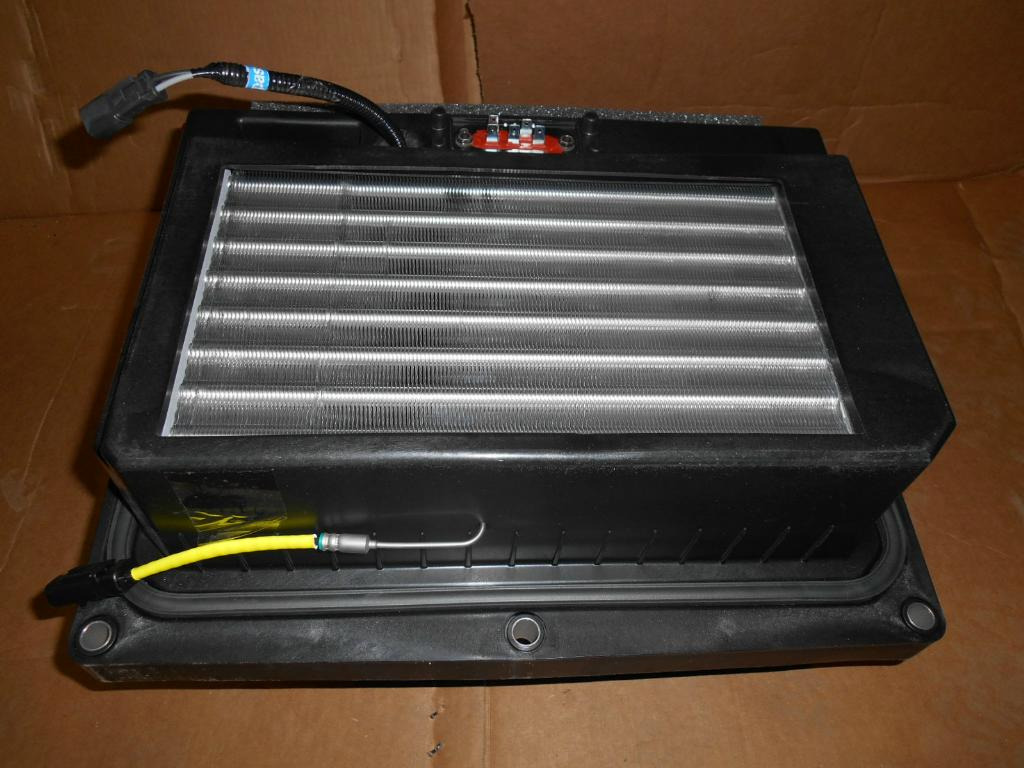 Caterpillar 3750340 - Klíma alkatrész - Építőipari gépek: 5 kép. Caterpillar 3750340 - Klíma alkatrész - Építőipari gépek: 5 kép.