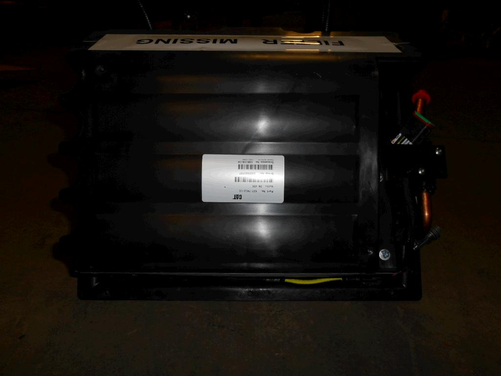 Caterpillar 4377412 - Klíma alkatrész - Építőipari gépek: 5 kép. Caterpillar 4377412 - Klíma alkatrész - Építőipari gépek: 5 kép.