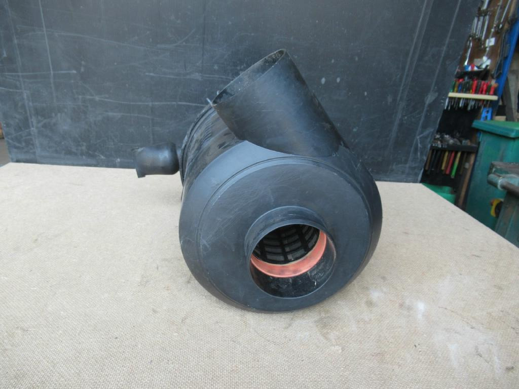 Deutz - Levegőszűrő - Építőipari gépek: 3 kép. Deutz - Levegőszűrő - Építőipari gépek: 3 kép.