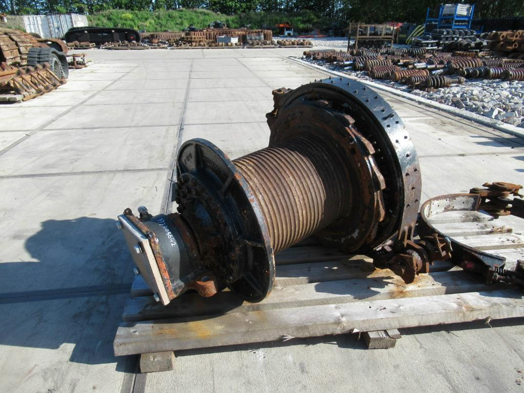 Hitachi CX550 - - Csörlő - Építőipari gépek: 1 kép. Hitachi CX550 - - Csörlő - Építőipari gépek: 1 kép.