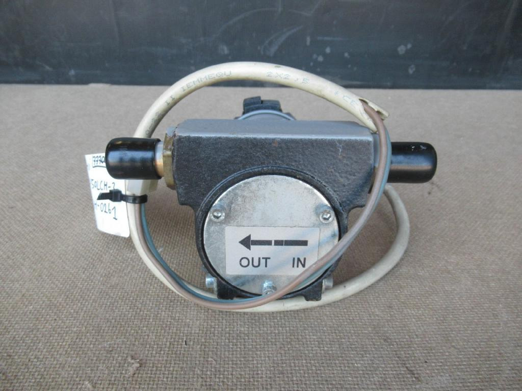 Hitachi FH450LCH-3 - - Üzemanyag szivattyú - Építőipari gépek: 3 kép. Hitachi FH450LCH-3 - - Üzemanyag szivattyú - Építőipari gépek: 3 kép.