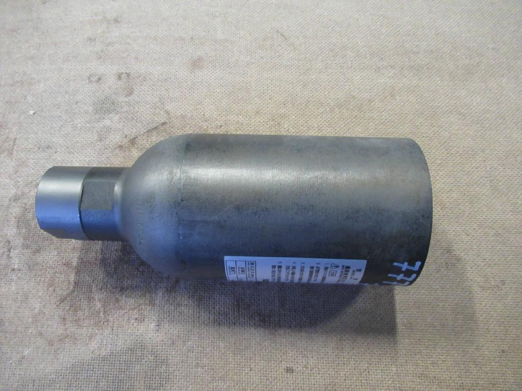 Hitachi MB300-1000-90/TY/Z - - Akkumulátor - Építőipari gépek: 1 kép. Hitachi MB300-1000-90/TY/Z - - Akkumulátor - Építőipari gépek: 1 kép.