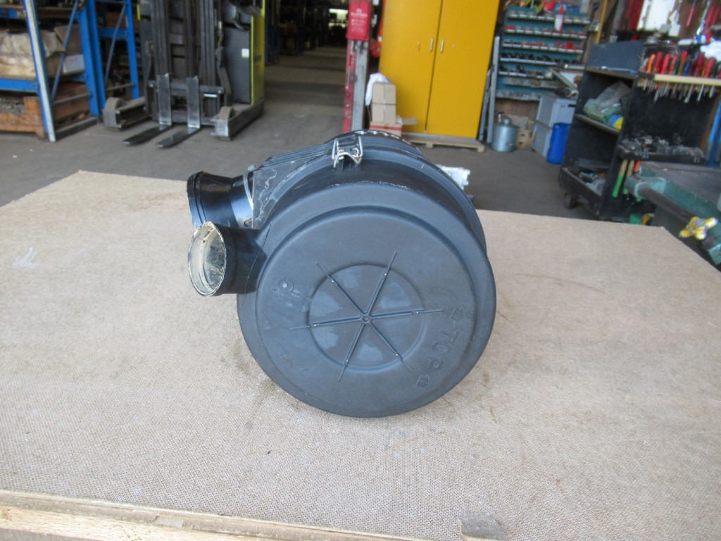 Hitachi ZX130LCN-5B - - Levegőszűrő - Építőipari gépek: 4 kép. Hitachi ZX130LCN-5B - - Levegőszűrő - Építőipari gépek: 4 kép.