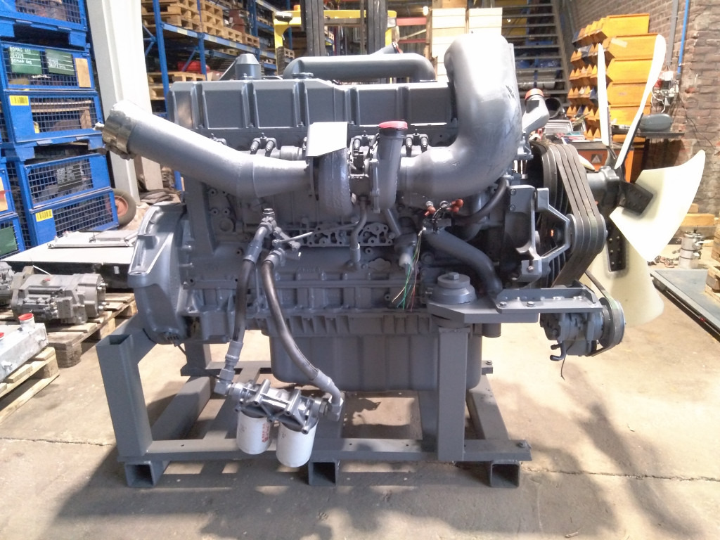 Isuzu 6WG1XAB - - Motor - Építőipari gépek: 3 kép. Isuzu 6WG1XAB - - Motor - Építőipari gépek: 3 kép.