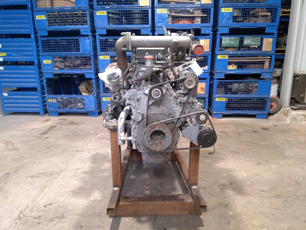 Isuzu 6WG1XYSA-02 (AD/AH) - - Motor - Építőipari gépek: 5 kép. Isuzu 6WG1XYSA-02 (AD/AH) - - Motor - Építőipari gépek: 5 kép.