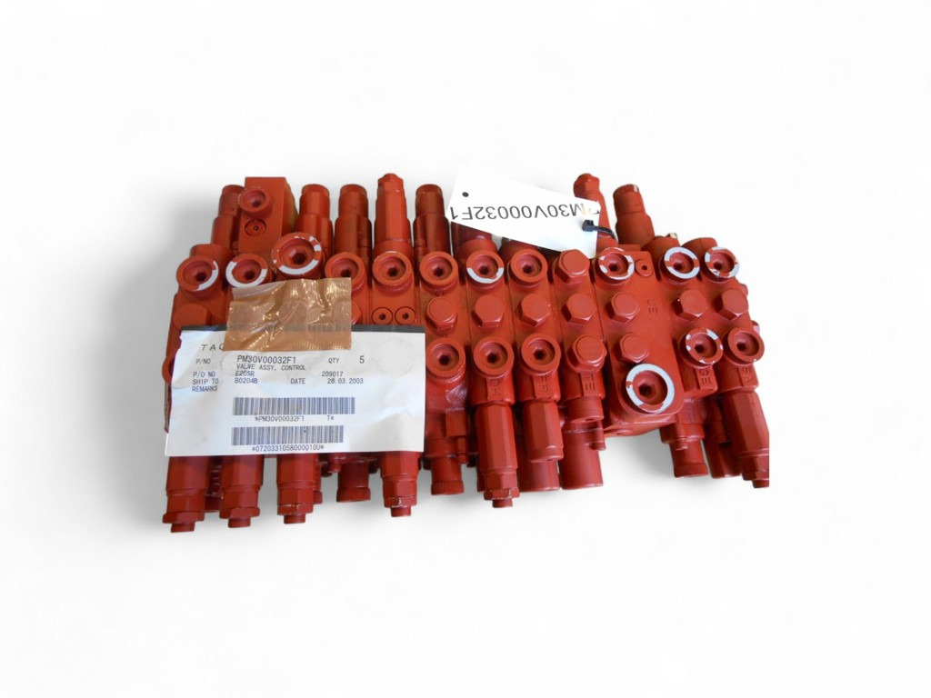 Kobelco PM30V00032F1 - Hidraulikus szelep - Építőipari gépek: 1 kép. Kobelco PM30V00032F1 - Hidraulikus szelep - Építőipari gépek: 1 kép.