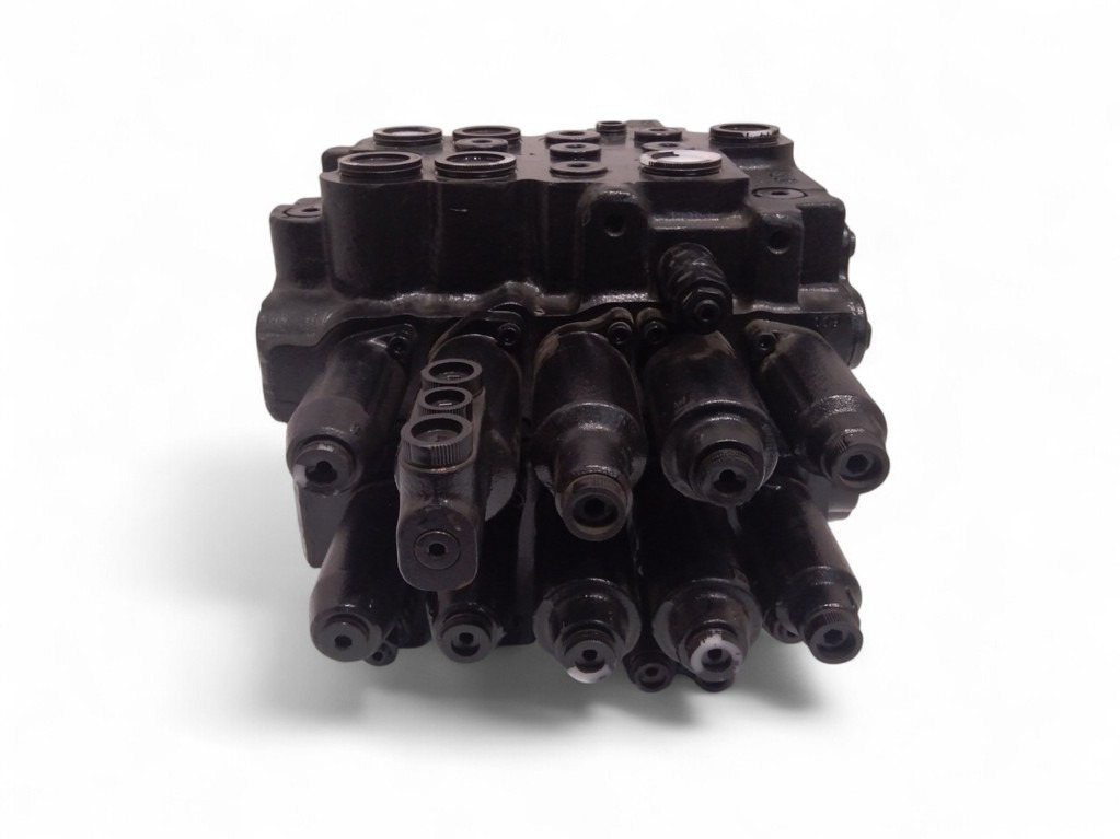 Kobelco YN30V00089F2 - Hidraulikus szelep - Építőipari gépek: 3 kép. Kobelco YN30V00089F2 - Hidraulikus szelep - Építőipari gépek: 3 kép.