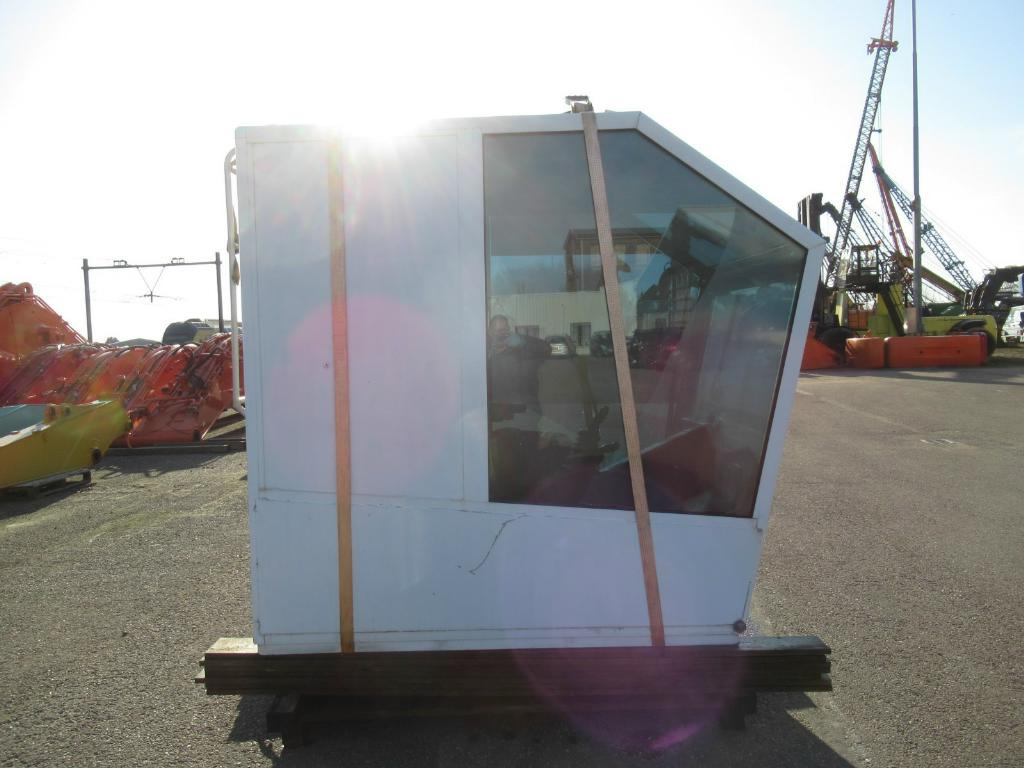 Liebherr R974B-HDSL - - Fülke - Építőipari gépek: 5 kép. Liebherr R974B-HDSL - - Fülke - Építőipari gépek: 5 kép.