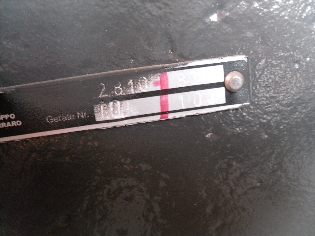 New Holland 2810833 - Hátsó tengely - Építőipari gépek: 3 kép. New Holland 2810833 - Hátsó tengely - Építőipari gépek: 3 kép.